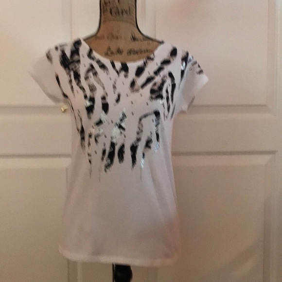 Black and silver on white short sleeved Smart top - Picture 2 of 2